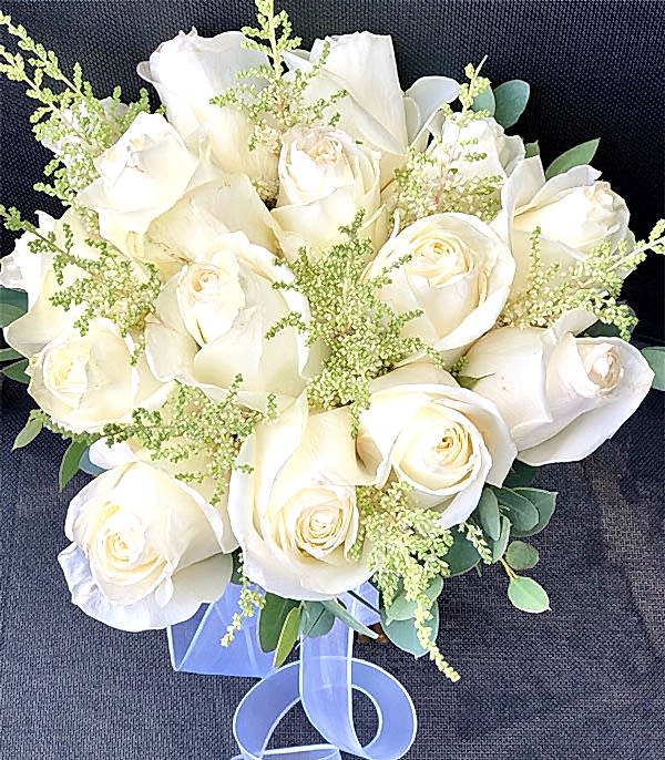 15 Beyaz Gül Gelin Buketi Gelin Tacı Damat Yaka Çiçeği 3Lü Set