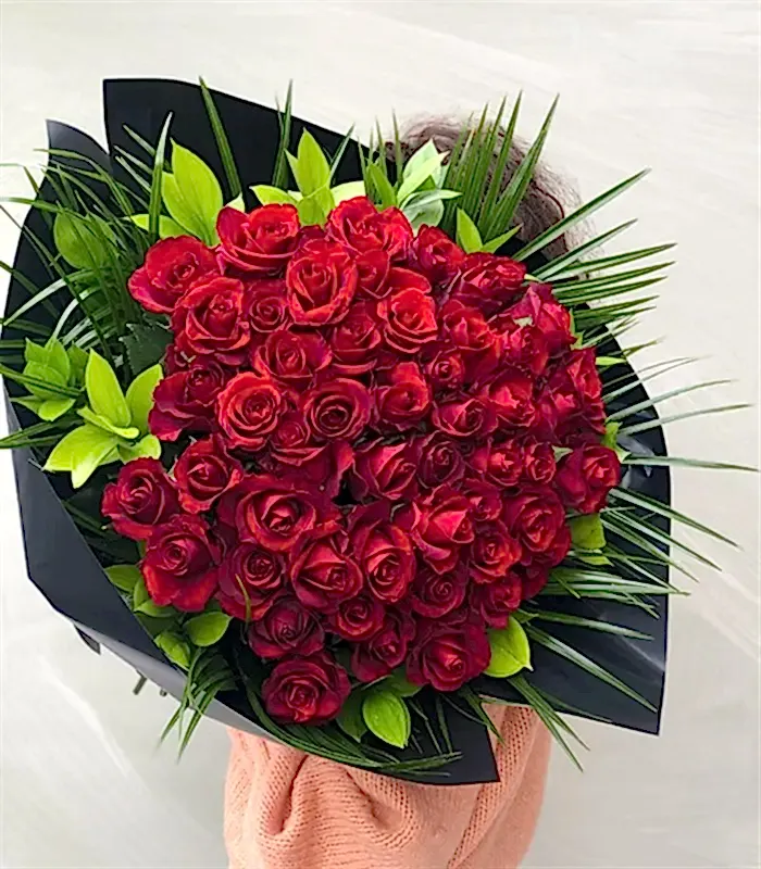 50 Kırmızı Gül Buketi Grand Deluxe