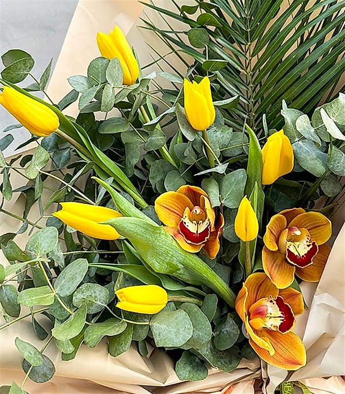 Alexia Okaliptüs Sarı Lale Buketi