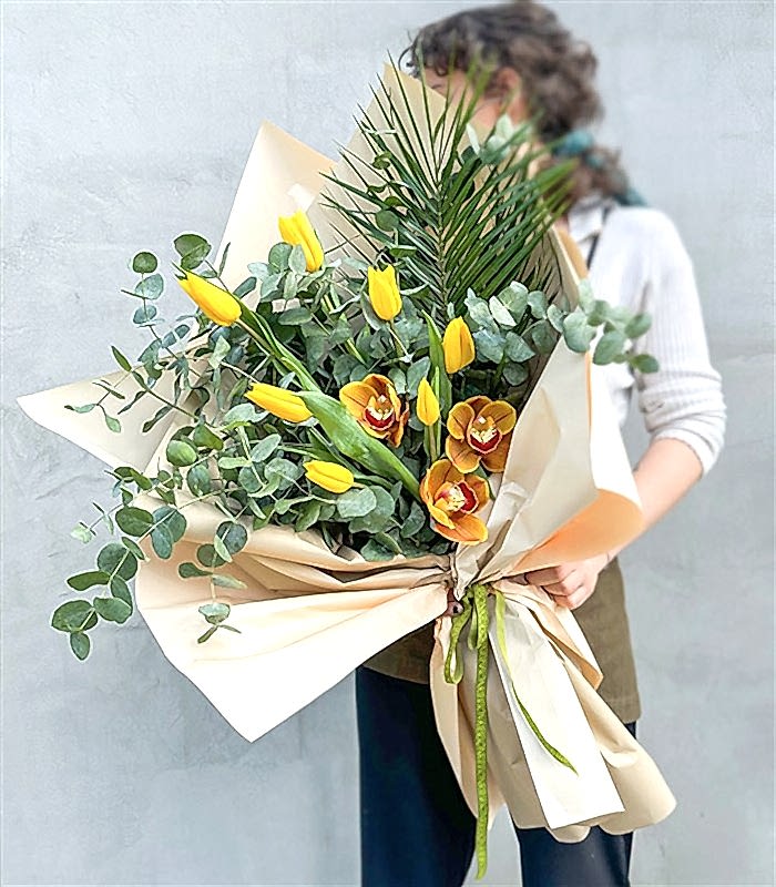 Alexia Okaliptüs Sarı Lale Buketi