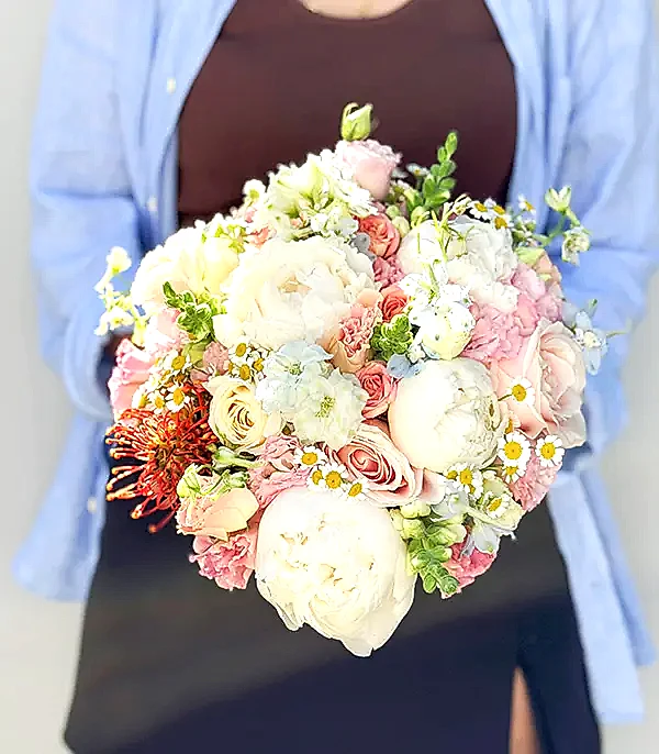 Aloura Lucas Şakayık Gül Lucas Gelin Buketi Damat Yaka Çiçeği Seti