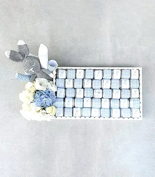 Blue Rabbit İsme Özel 90Lı Yenidoğan Bebek Tebrik Çikolatası Royal Deluxe