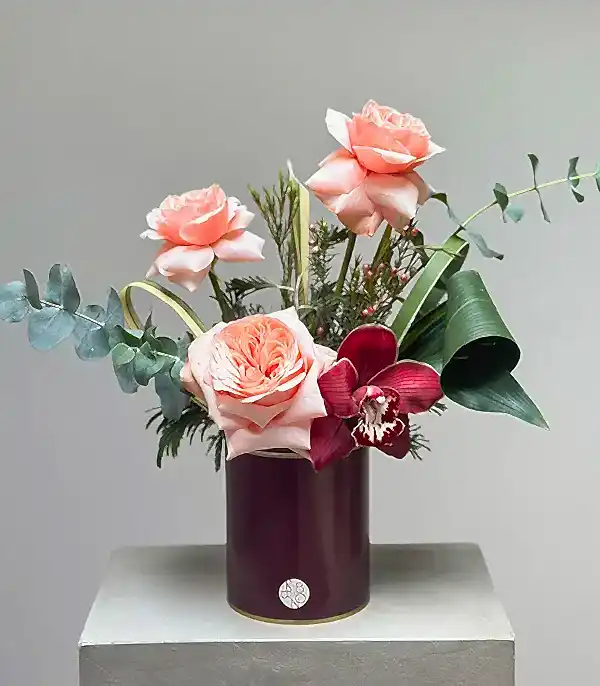 Bordo Mini Vazoda Somon Gül Orkide Aranjmanı