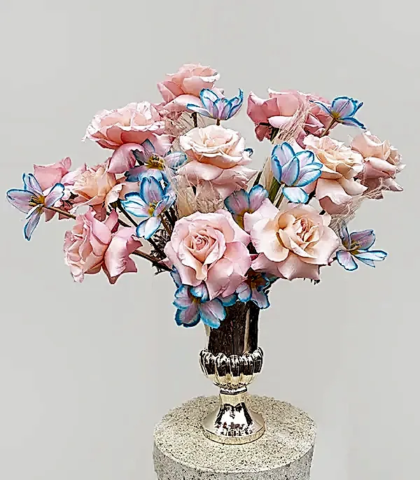 Butterfly Deluxe Silver Vazoda Unicorn Lale Pembe Gül Aranjmanı