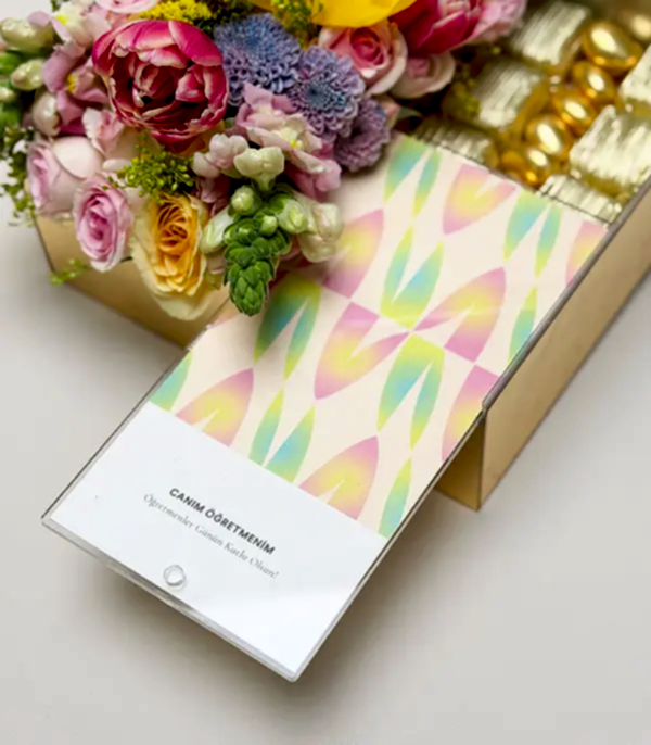 Canım Öğretmenim Rengarenk Çiçekler Çikolata Kutusu