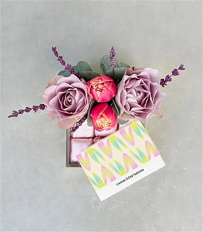 Canım Öğretmenim Pembe Lila Çikolata Mini Tepsi