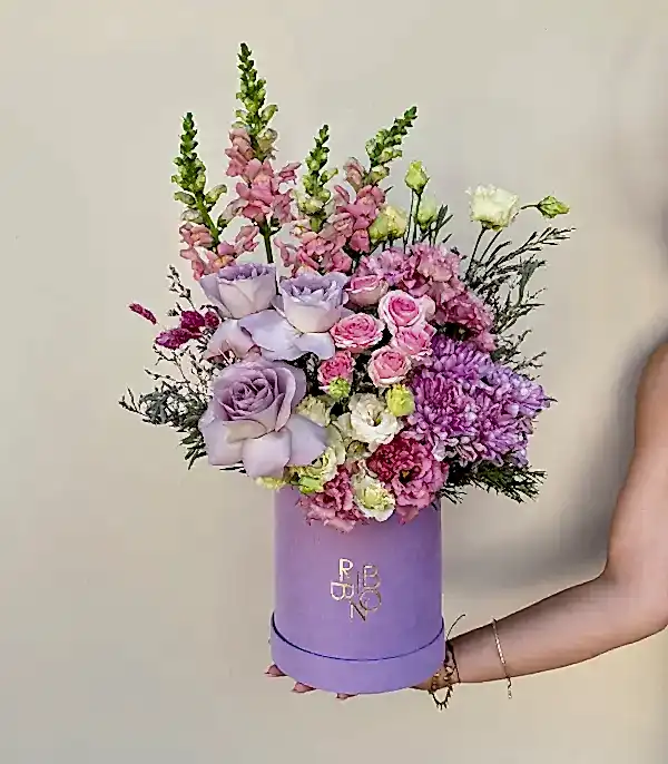 Carla Lila Pembe Kutu Çiçek