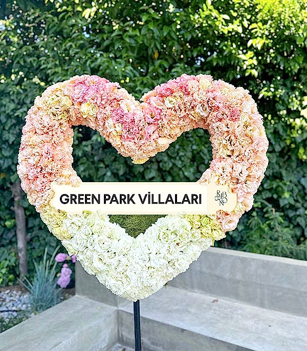 Deluxe Kalp Ferforje Çelenk