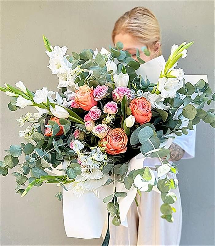 Deluxe Pure Beyaz Somon Soft Buket