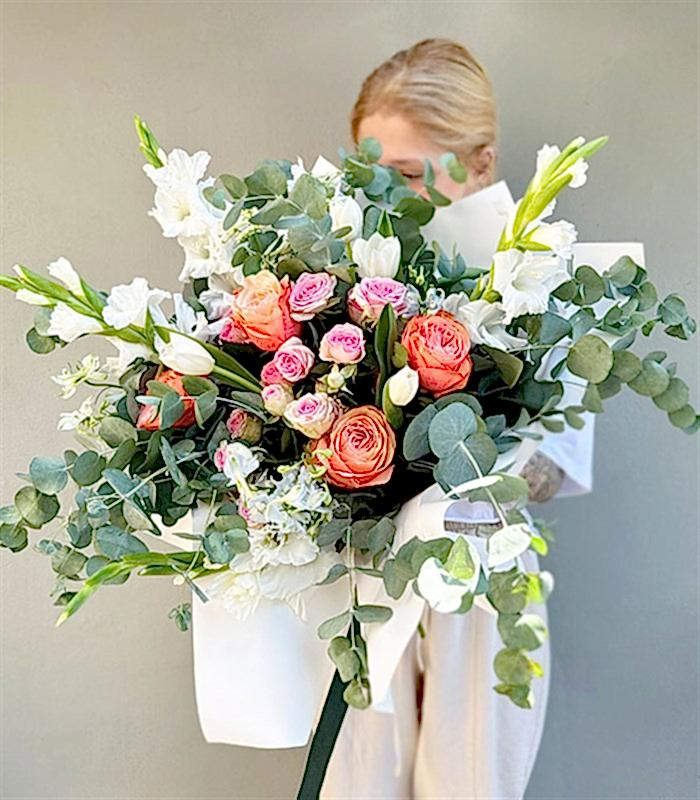 Deluxe Pure Beyaz Somon Soft Buket