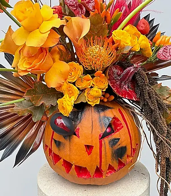Evening Ember Halloween Çiçekleri Balkabağı Aranjmanı