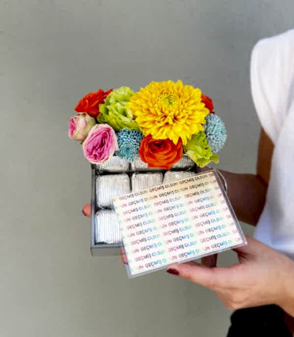 Geçmiş Olsun Rengarenk Çiçekli Mini Çikolata