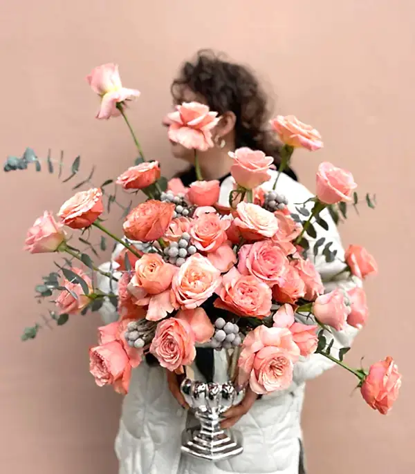 Gloria Deluxe Silver Vazoda 41 Somon Güller Aranjmanı