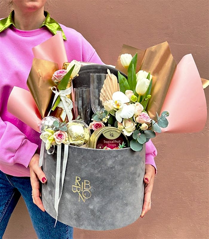 Grand Deluxe 2Li Kadehli Alkolsüz Şampanya Kutlama Hediye Kutusu