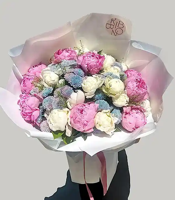 Grand Deluxe Mavi Krizantem Beyaz Pembe Şakayık Buketi