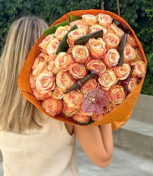 Grand Deluxe Somon 50 Gül Buketi