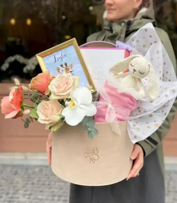 İsme Özel Miela Kids & Pure Project Yeni Doğan Bebek Hediye Kutusu Kız Somon