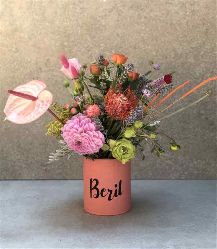 İsme Özel Mini Mevsim Çiçekleri