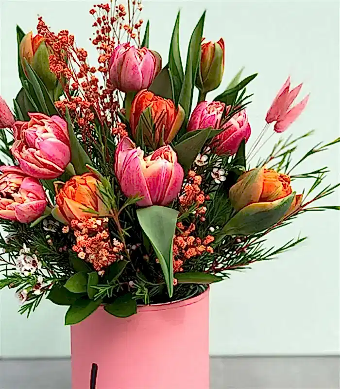 İsme Özel Pembe Turuncu Rengarenk Laleler