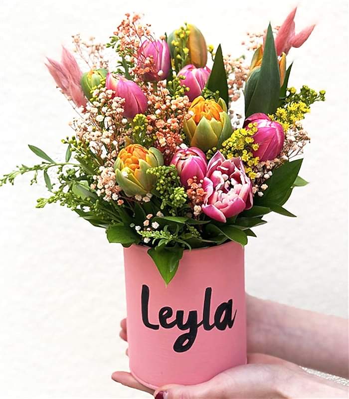 İsme Özel Pembe Turuncu Rengarenk Laleler