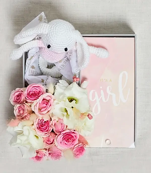 Its a Girl Yenidoğan Bebek Tebrik Çikolata Hediye Kutusu