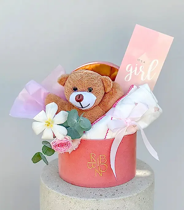 Its a Girl Mini Peluş Ayıcıklı Yenidoğan Bebek Tebrik Kutusu