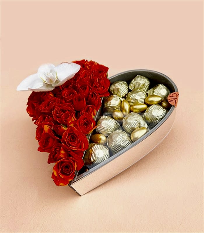 Kalp Çikolata Kutusu 22Li Yıldız Turuncu Grand Deluxe