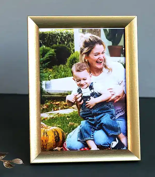 Kişiye Özel Fotoğraflı Çerçeve Gold