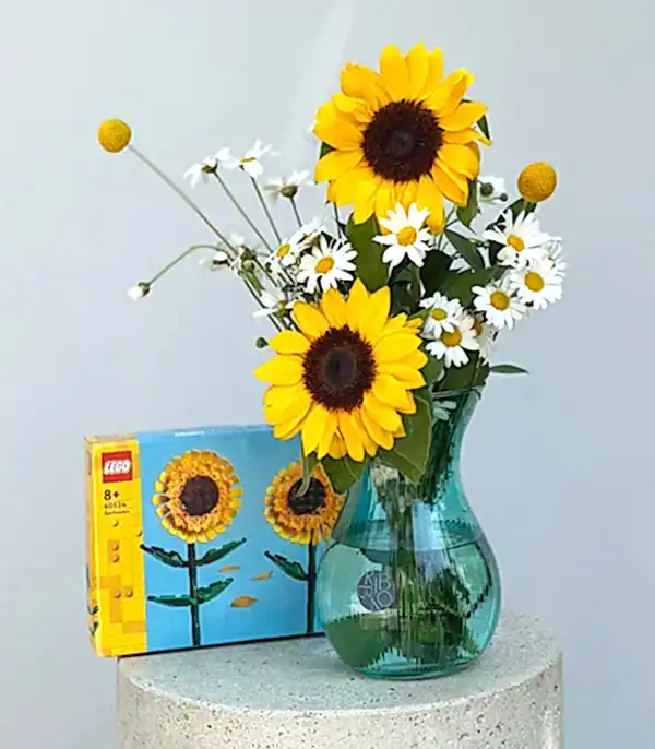 LEGO Ayçiçeği Su Yeşili Cam Vazoda Aranjman Hediye Seti