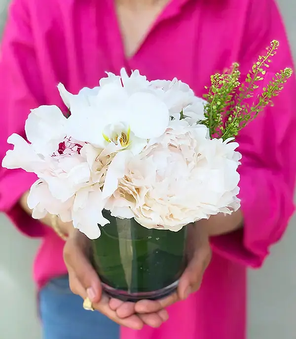 Mini Vazoda Şakayık Beyaz Orkide