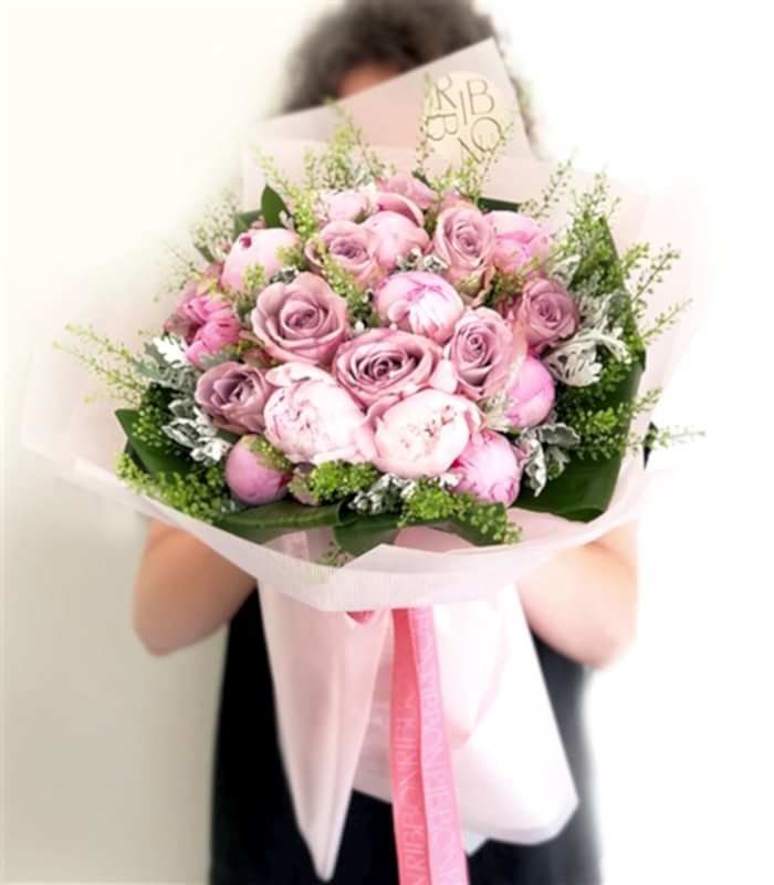 Ophelia Deluxe 10 Pembe Şakayık 10 Lila Gül Buketi