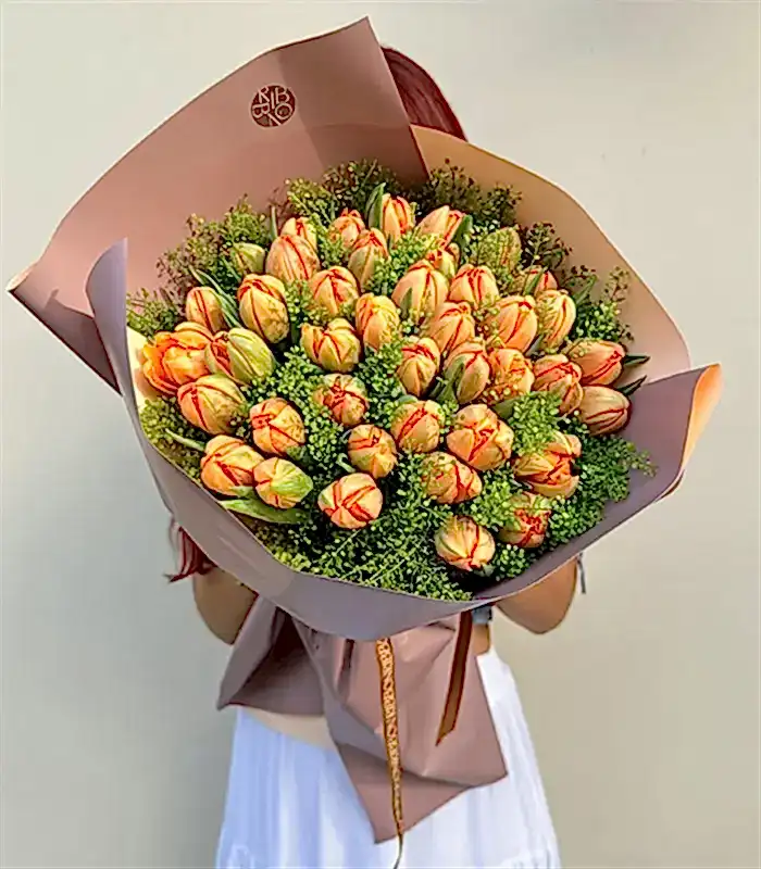 Orange Spirit Grand Deluxe 41 Turuncu Lale Buketi