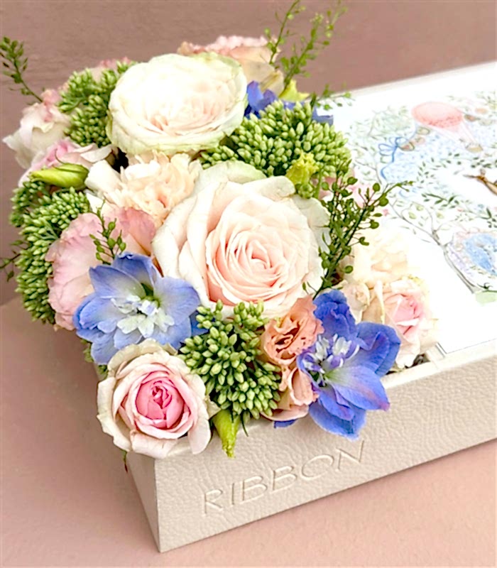 Orman Masalı İsme Özel 32Li Yenidoğan Bebek Tebrik Çikolatası Grand Deluxe