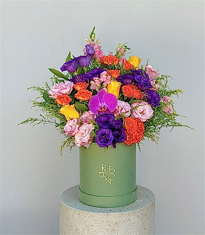 Palette Yeşil Kutuda Rengarenk Çiçekler