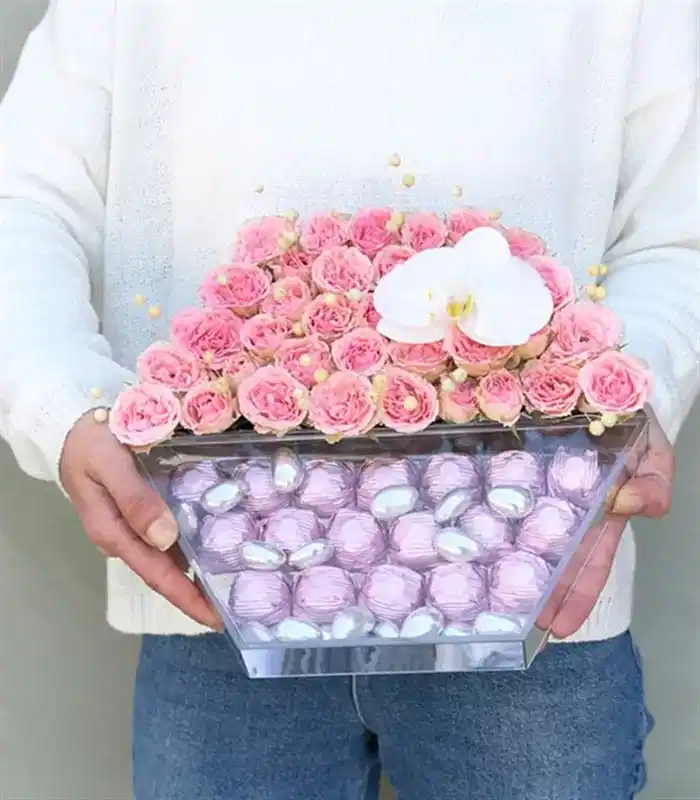 Pembe Deluxe Yıldız Altıgen Ayna Çikolata Tepsisi