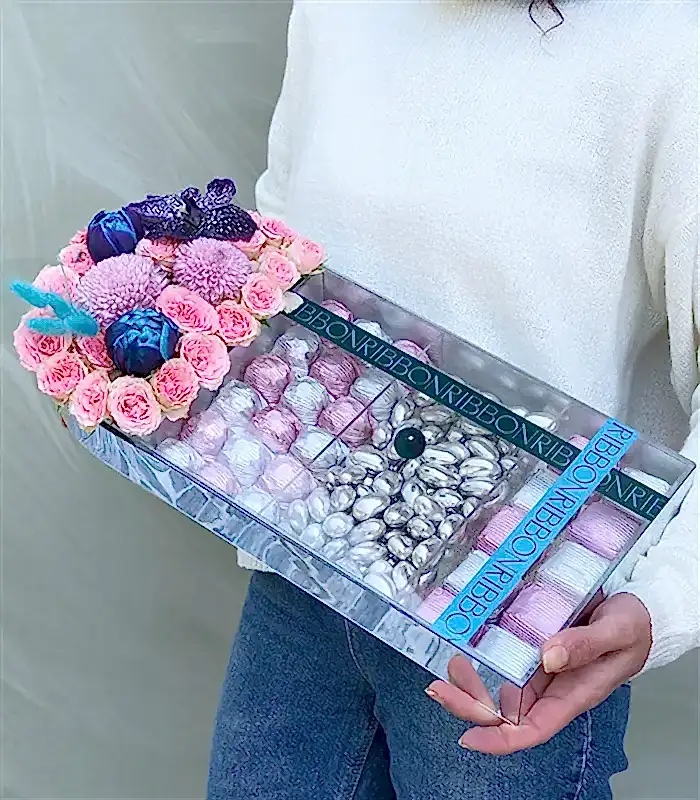 Pembe Silver Grand Deluxe 28Li Badem Draje Çikolata Tepsisi