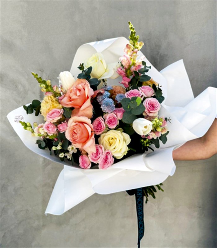 Pure Beyaz Somon Soft Buket