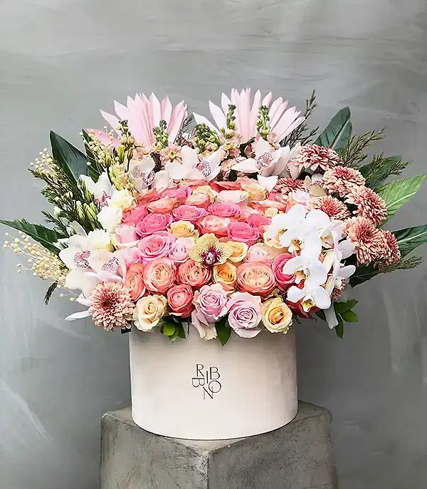 Rosaline Royal Deluxe Somon Pembe Kutu Çiçek