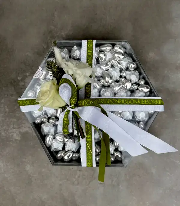 Silver Grand Deluxe 40Lı Yıldız Altıgen Ayna Çikolata Tepsisi