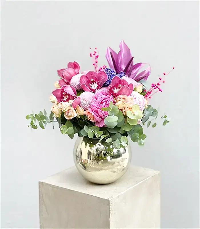 Silver Vazoda Pembe Şakayıklı Lila Aranjman