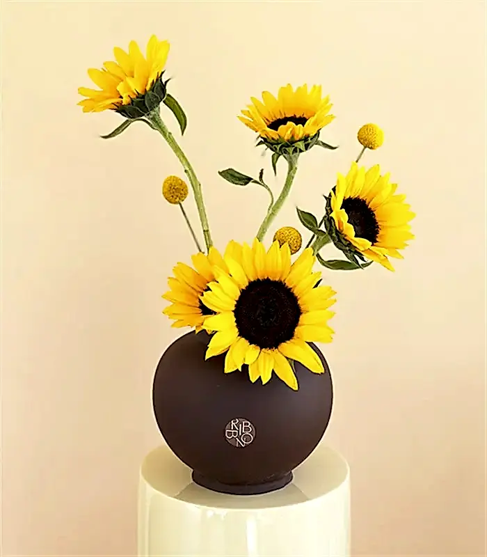 Solstice Kahverengi Seramik Vazoda Ayçiçeği Mini Aranjmanı