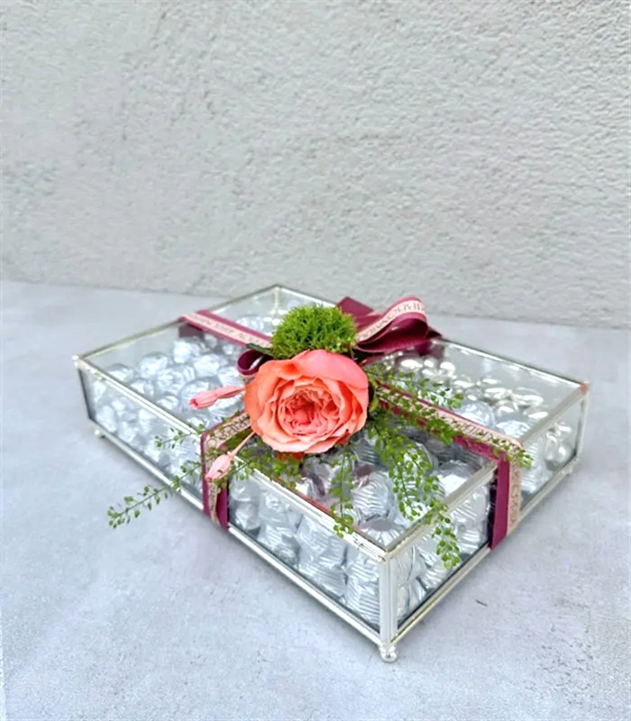Somon Silver Royal Deluxe Yıldız 90Lı Cam Çikolata Kutusu