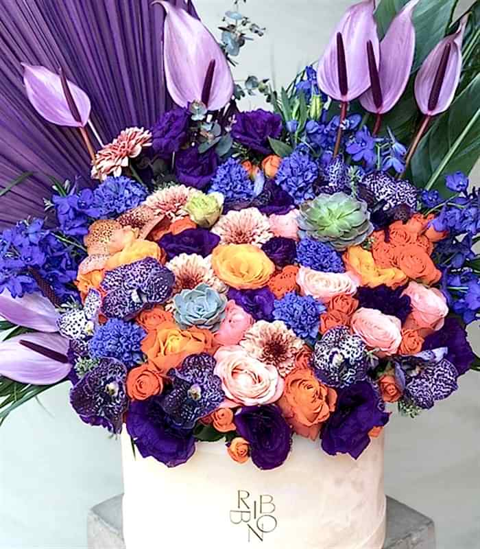 Sophia Loren Turuncu Mor Royal Deluxe Kutuda Çiçek