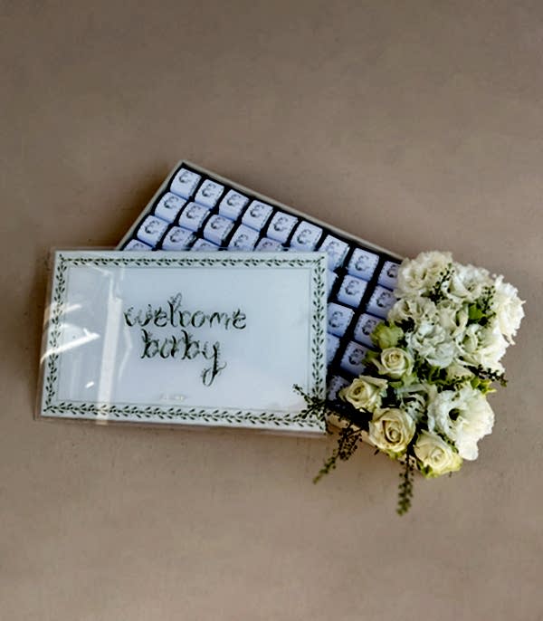 Welcome Baby İsme Özel 90Lı Yenidoğan Bebek Tebrik Çikolatası Royal Deluxe